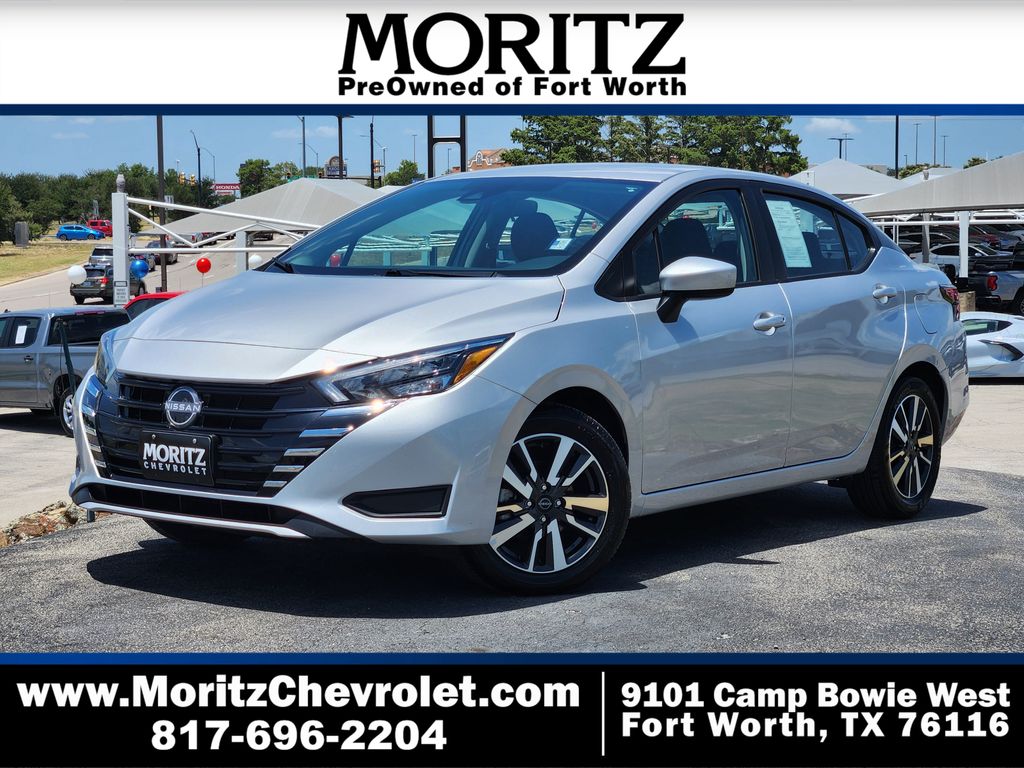 Brilliant Silver Metallic 2025 Nissan Versa Sedan Front-Wheel Drive Continuously Variable Transmission