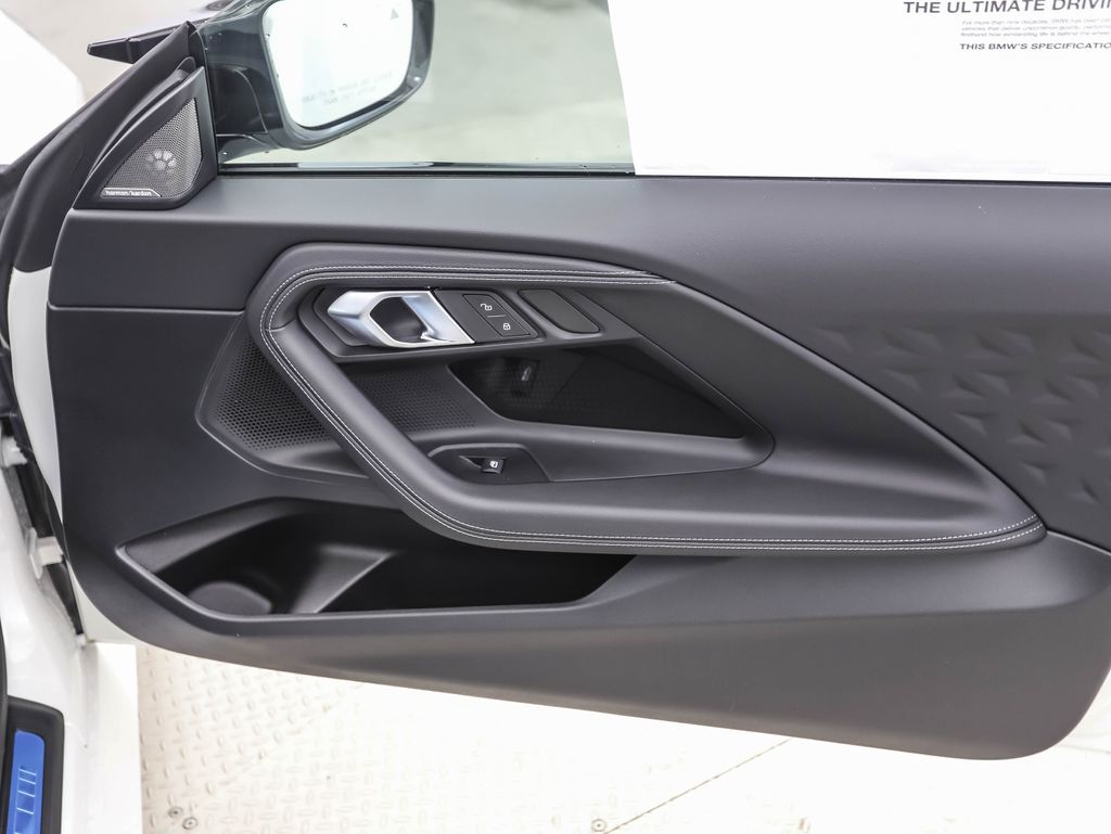 Thumbnail: 2025 BMW 2 Series - 21