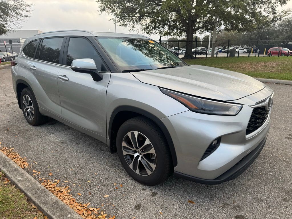 2024 Toyota Highlander XLE 7