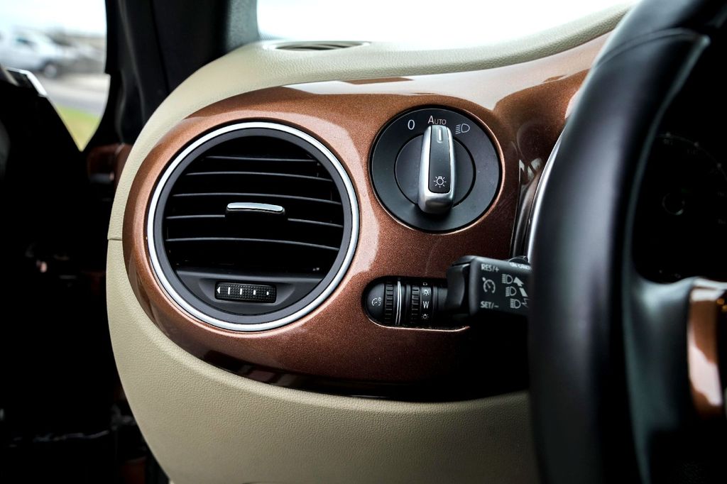 Used Car 2017 Volkswagen Beetle  1.8t Se For Sale Under $30,000 In Taylor, Texas