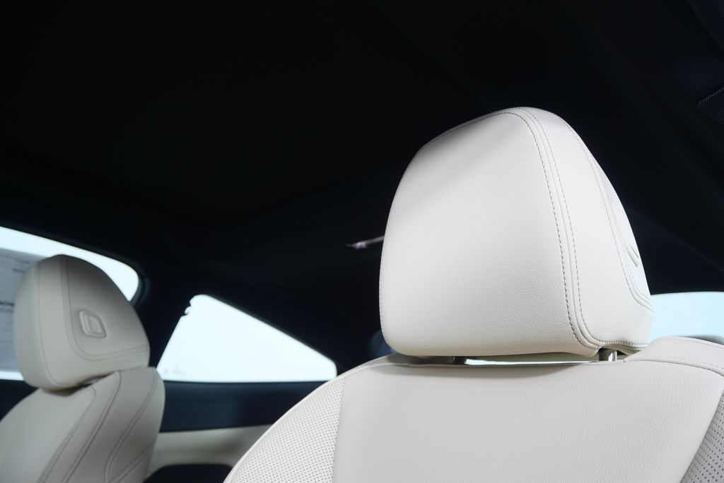 Thumbnail: 2026 BMW 4 Series - 12