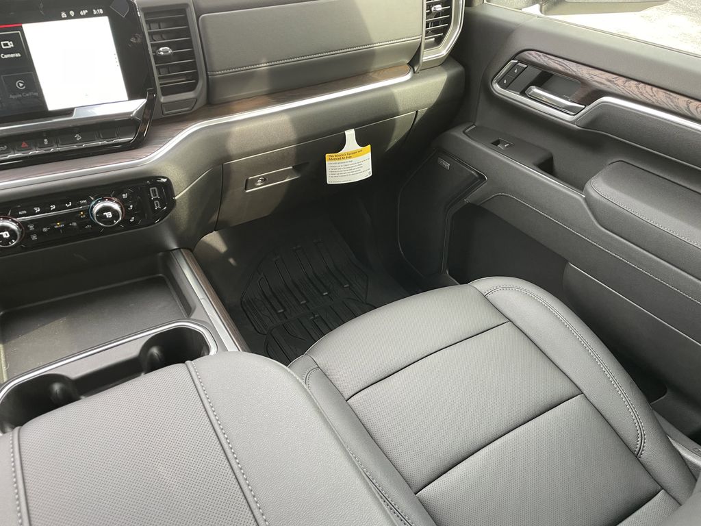 new 2025 GMC Sierra 2500HD car, priced at $67,420