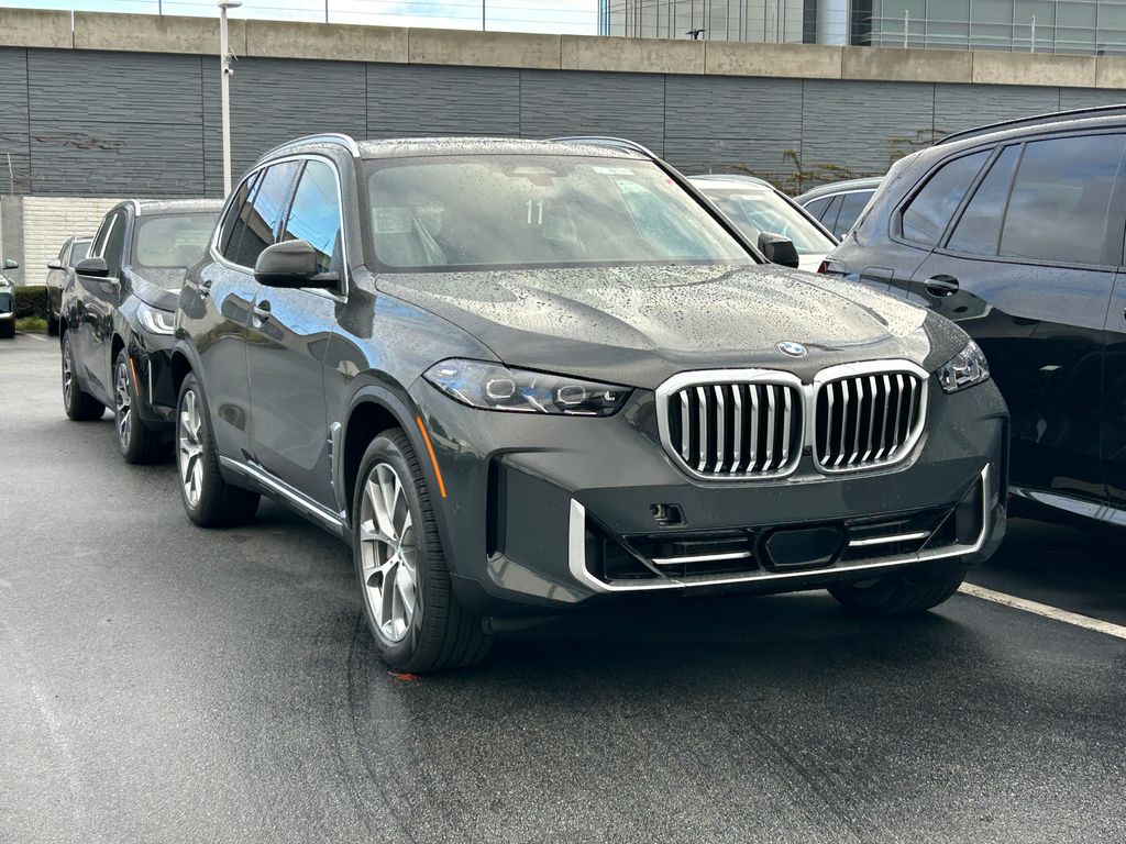 Thumbnail: 2026 BMW X5 - 2