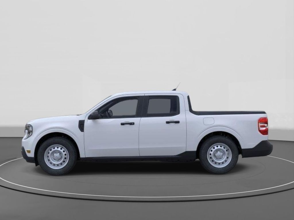 New 2026 Ford Maverick XL 4D Crew Cab