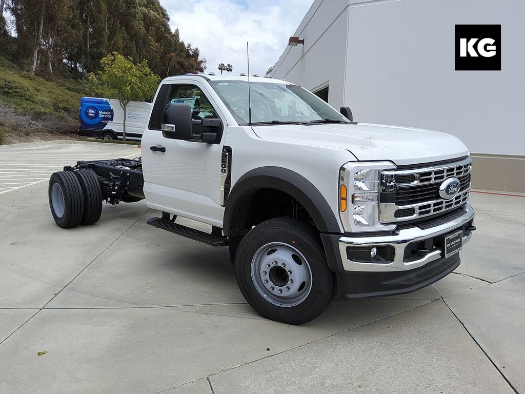 2024 Ford F-600 Super Duty Chassis Cab