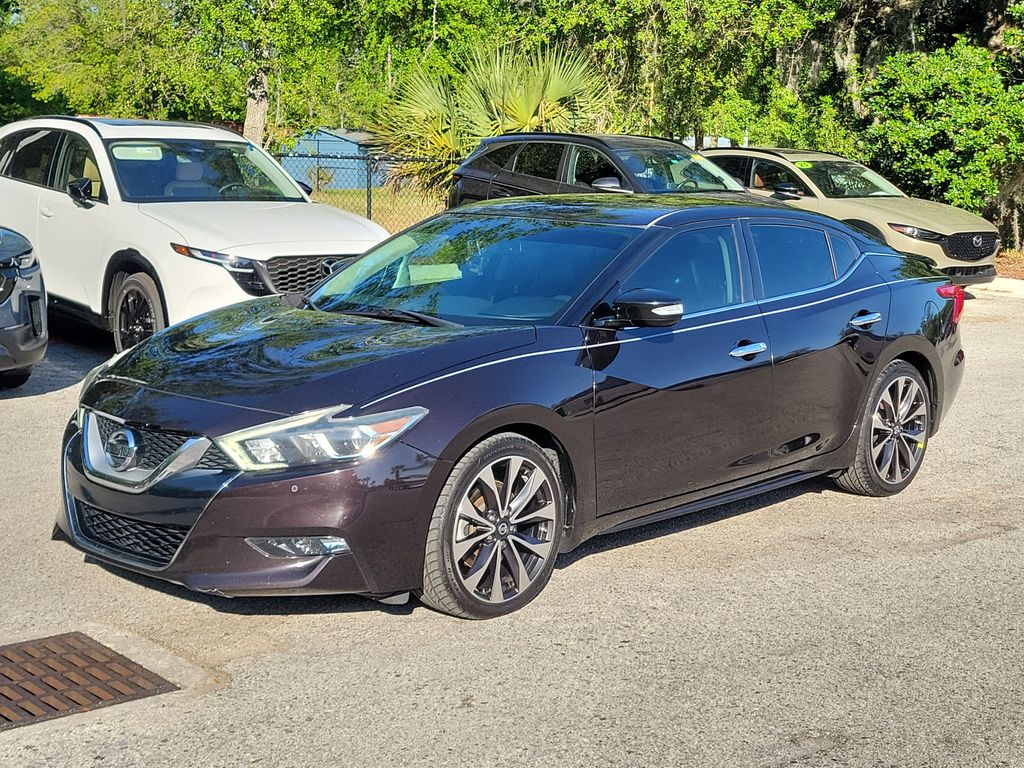 2016 Nissan Maxima SR