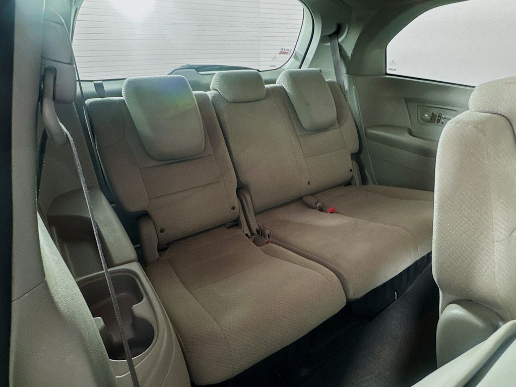 Used Car 2016 Honda Odyssey  Se For Sale Under $15,000 In Austin, Texas