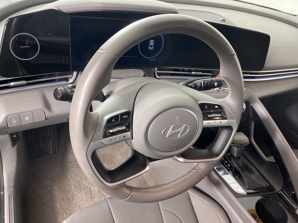 Thumbnail: 2025 Hyundai Elantra - 27