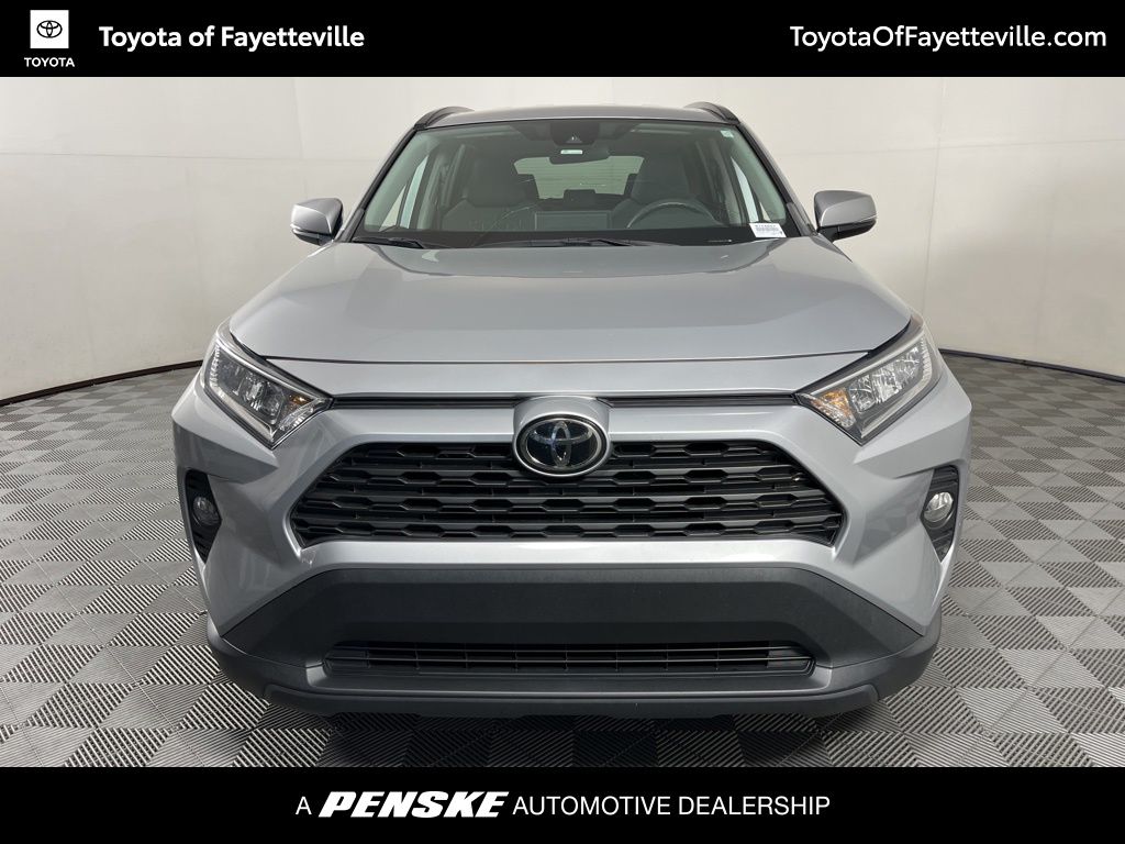 2021 Toyota RAV4 XLE 16