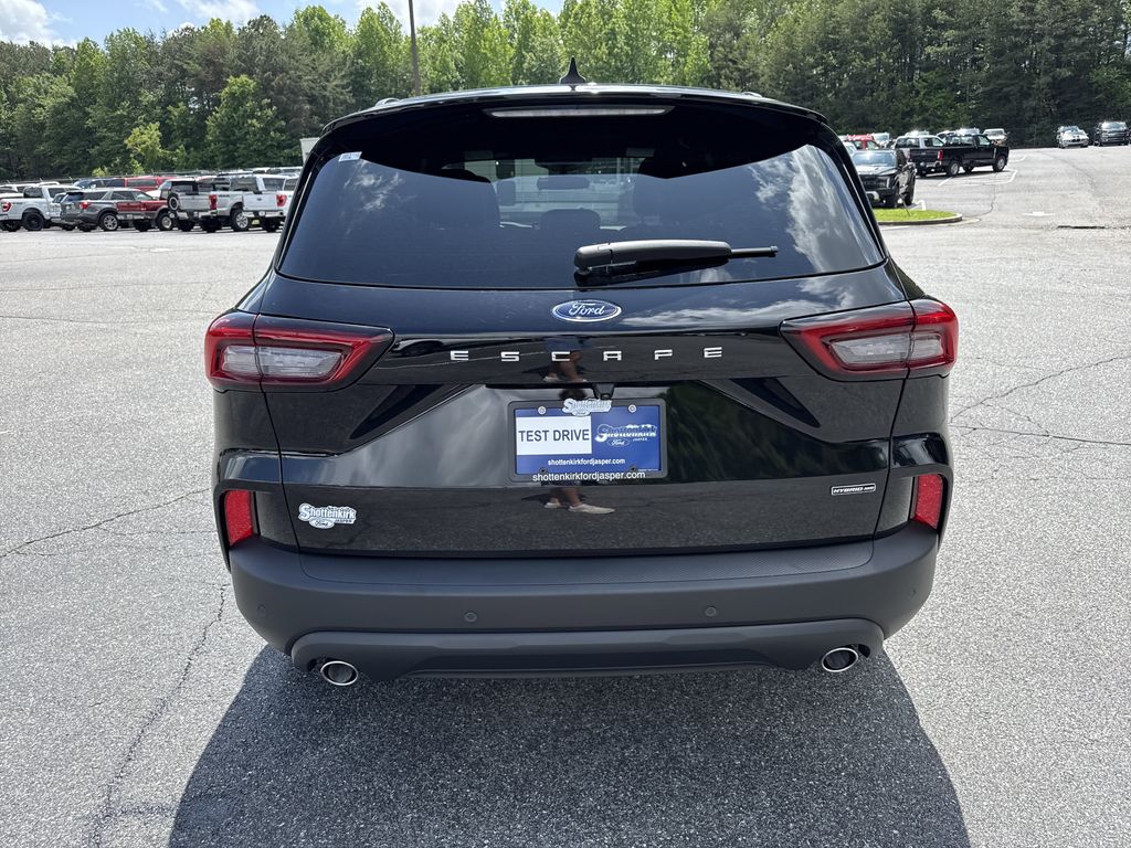 Used 2025 Ford Escape Hybrid SUV