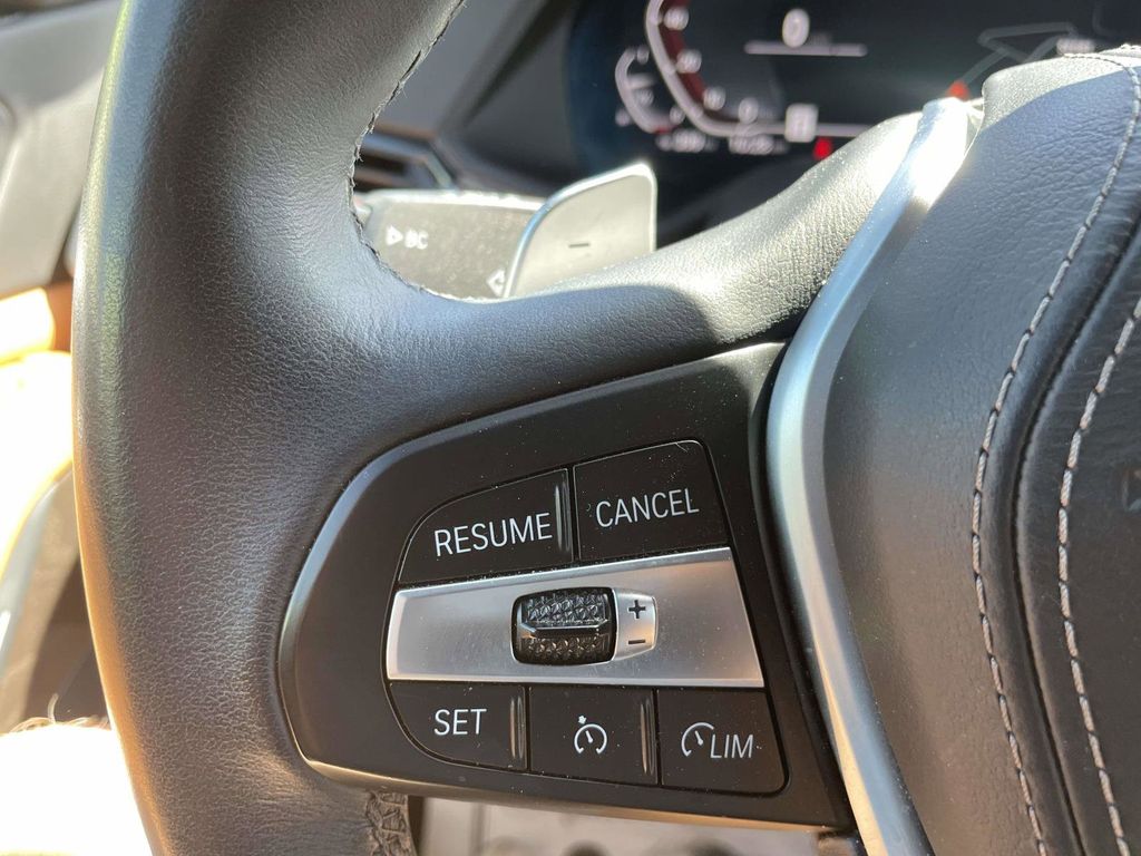 2023 Alpine White BMW X5 sDrive40i RWD SUV