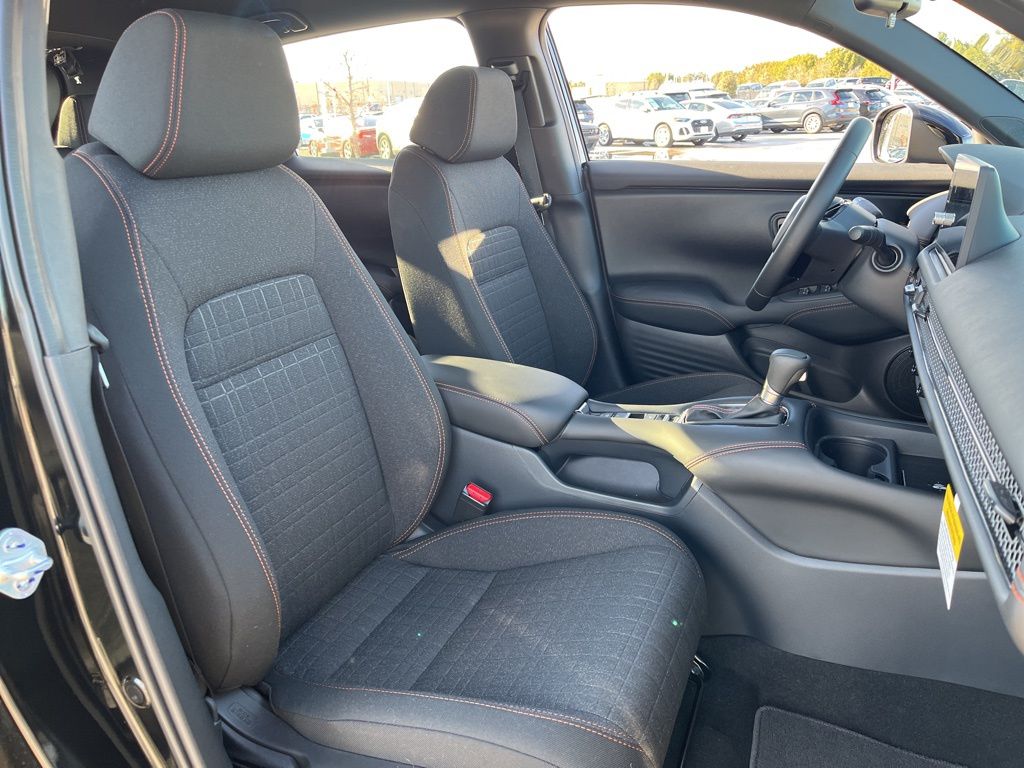 Thumbnail: 2026 Honda HR-V - 28