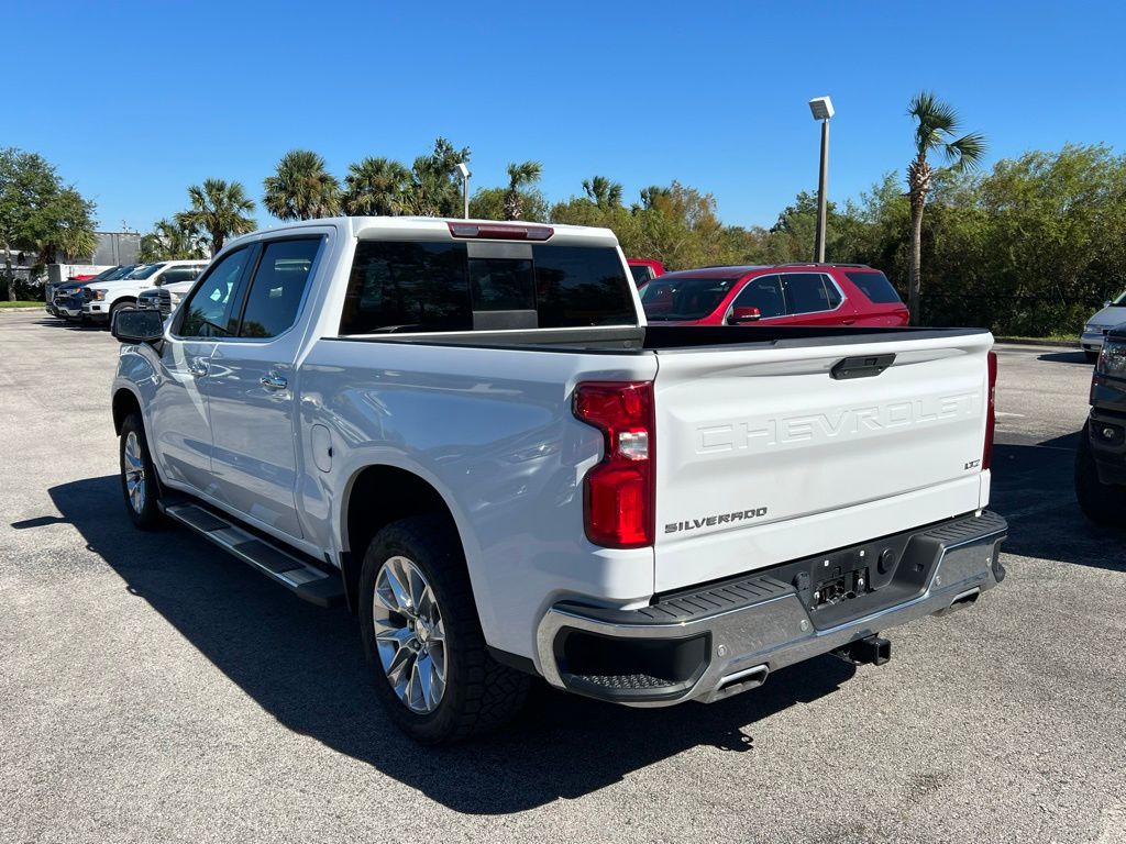 2021 Chevrolet Silverado 1500 LTZ 4