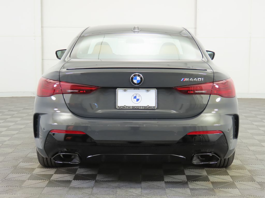 Thumbnail: 2026 BMW 4 Series - 6