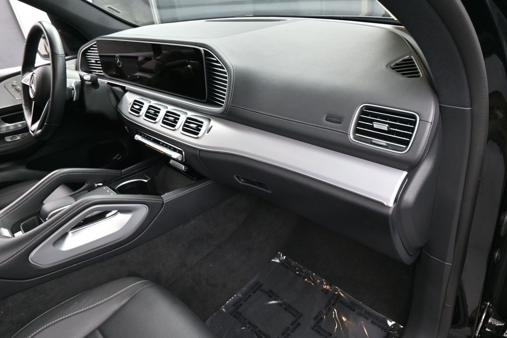 Used 2026 Black Mercedes-Benz GLE 350 image 49