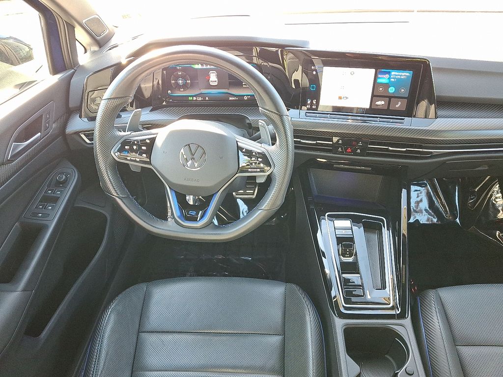 Thumbnail: 2023 Volkswagen Golf - 12
