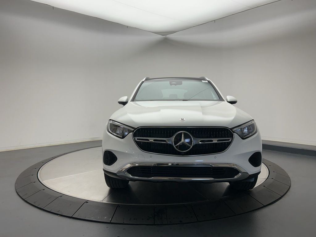 Thumbnail: 2026 Mercedes-Benz GLC - 2