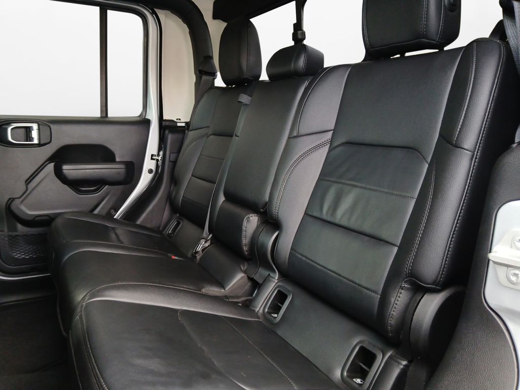 Used Car 2023 Jeep Gladiator  Texas Trail For Sale Under $35,000 In Austin, Texas