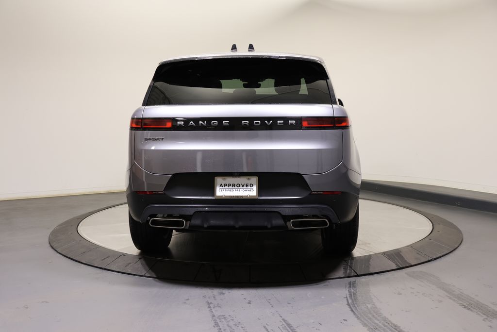 Thumbnail: 2025 Land Rover Range Rover Sport - 4