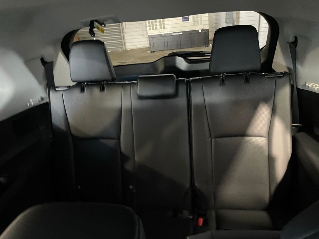 Thumbnail: 2026 Toyota Grand Highlander - 32