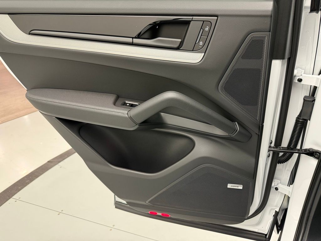 Thumbnail: 2026 Porsche  - 27