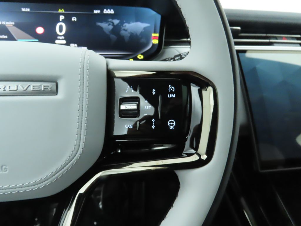 Thumbnail: 2025 Land Rover Range Rover Sport - 13