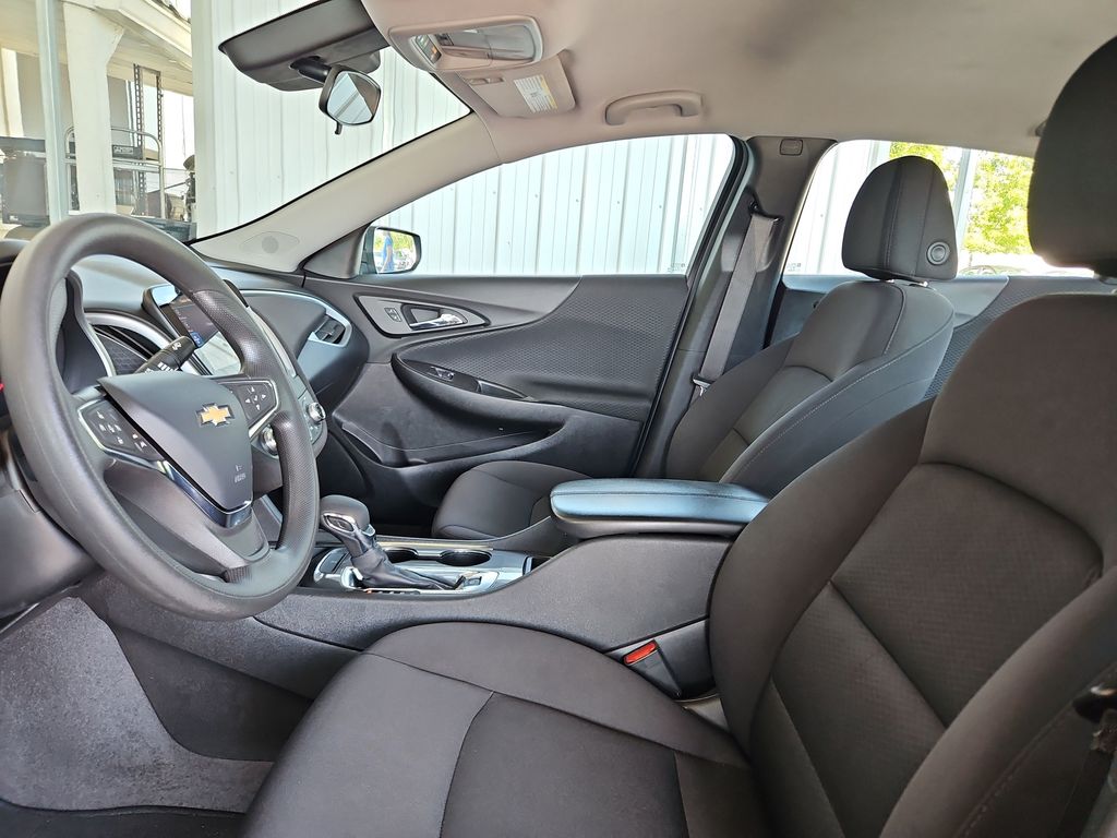 2023 Chevrolet Malibu LT Gray at Matthews Motors of Wilmington