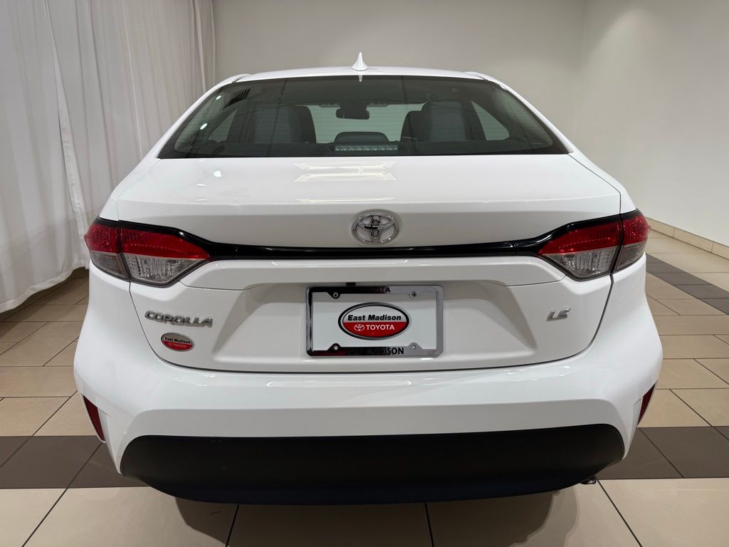 Thumbnail: 2024 Toyota Corolla - 4
