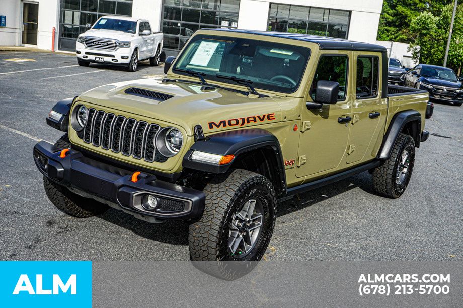 Used 2026 Green Jeep Mojave image 14