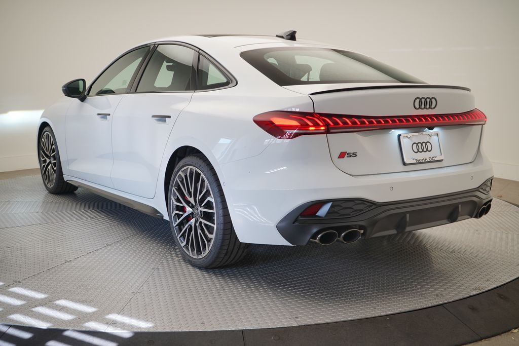 Thumbnail: 2025 Audi S5 - 3