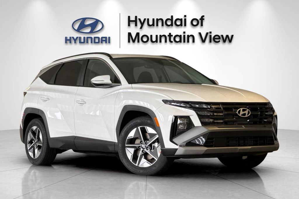 2026 Hyundai Tucson SEL Premium FWD