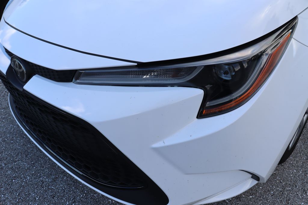 Thumbnail: 2021 Toyota Corolla - 3