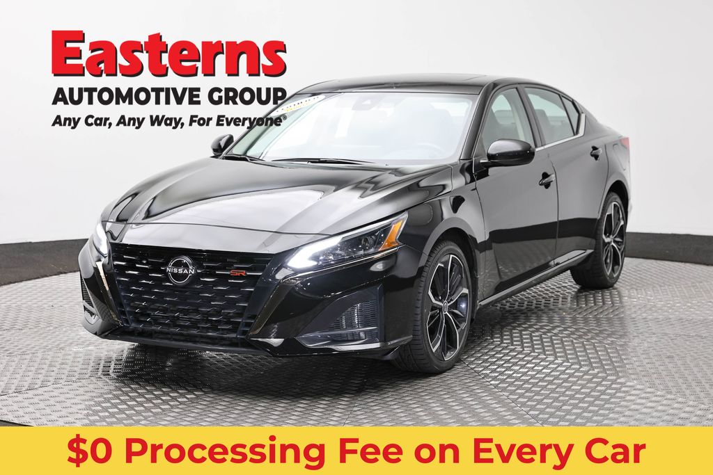 2023 Nissan Altima 2.5 SR AWD's photo