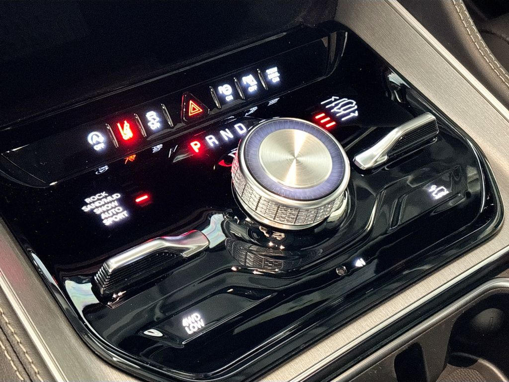 2026 Jeep Grand Wagoneer Limited Reserve