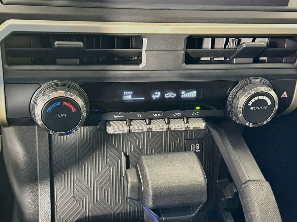 Thumbnail: 2024 Toyota Tacoma - 16