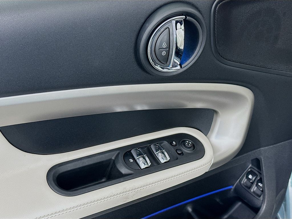 Thumbnail: 2023 MINI Cooper Countryman - 18