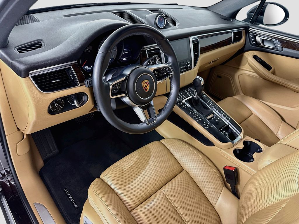 Thumbnail: 2018 Porsche Macan - 9