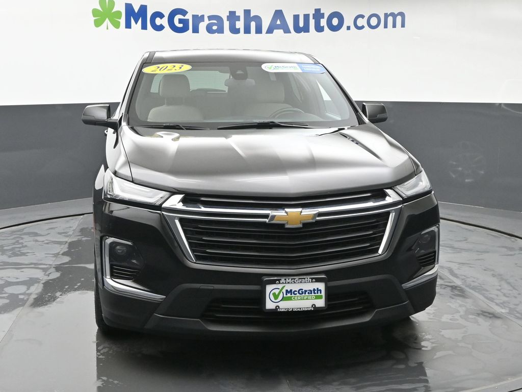 View vehicle photo 3
