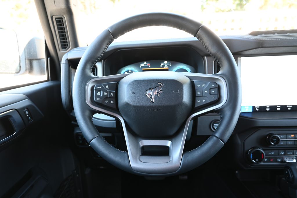 Thumbnail: 2025 Ford Bronco - 7