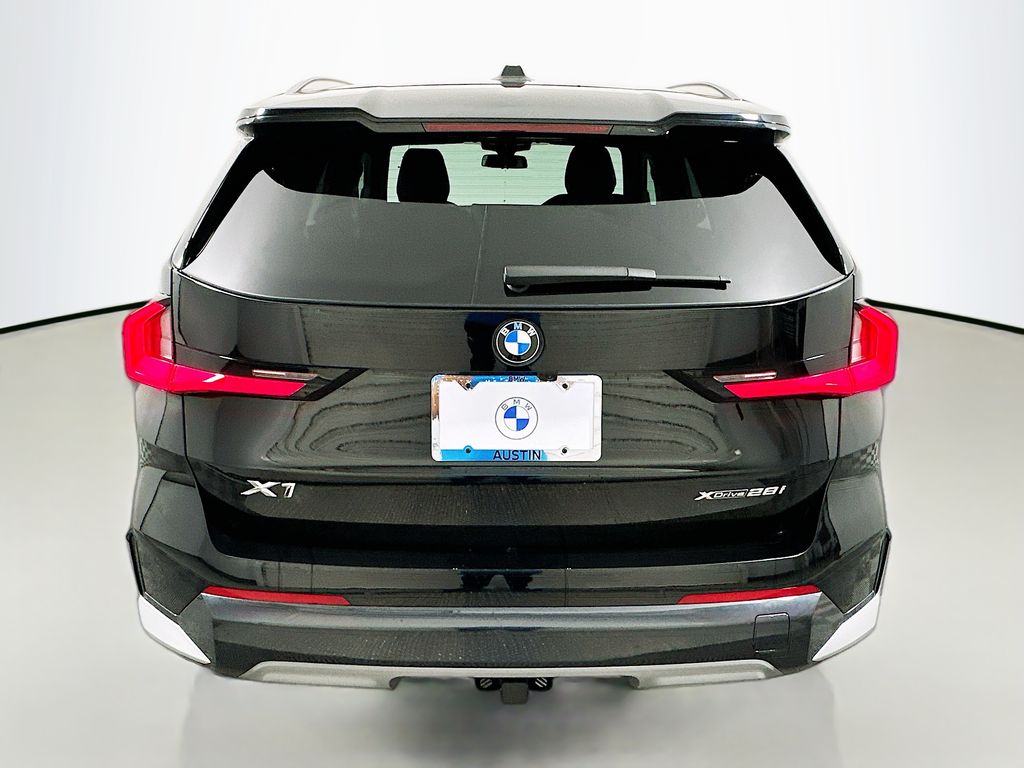 Thumbnail: 2026 BMW X1 - 6