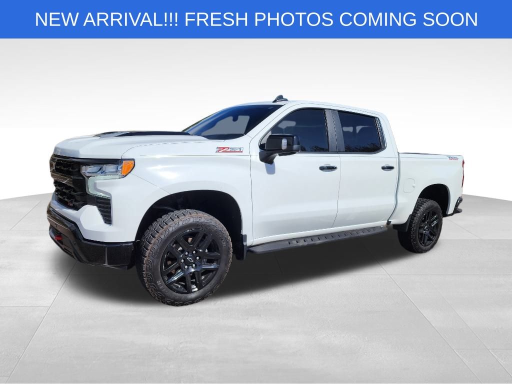 2024 Chevrolet Silverado 1500 LT Trail Boss 2