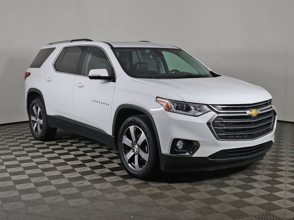 Used 2018 White Chevrolet 3LT image 58