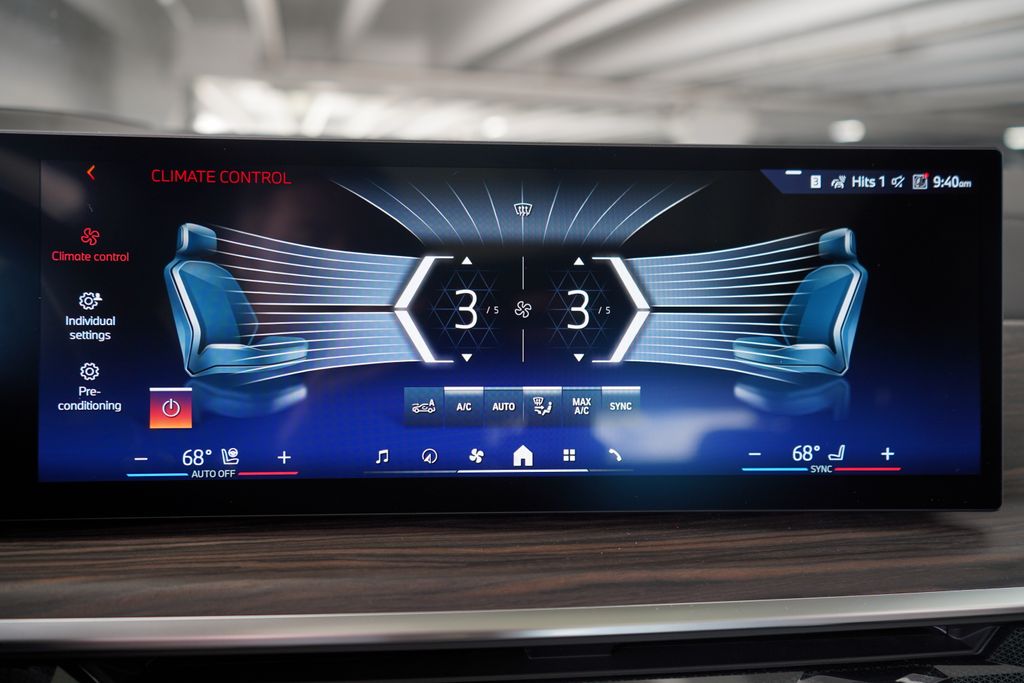 Thumbnail: 2026 BMW X7 - 17