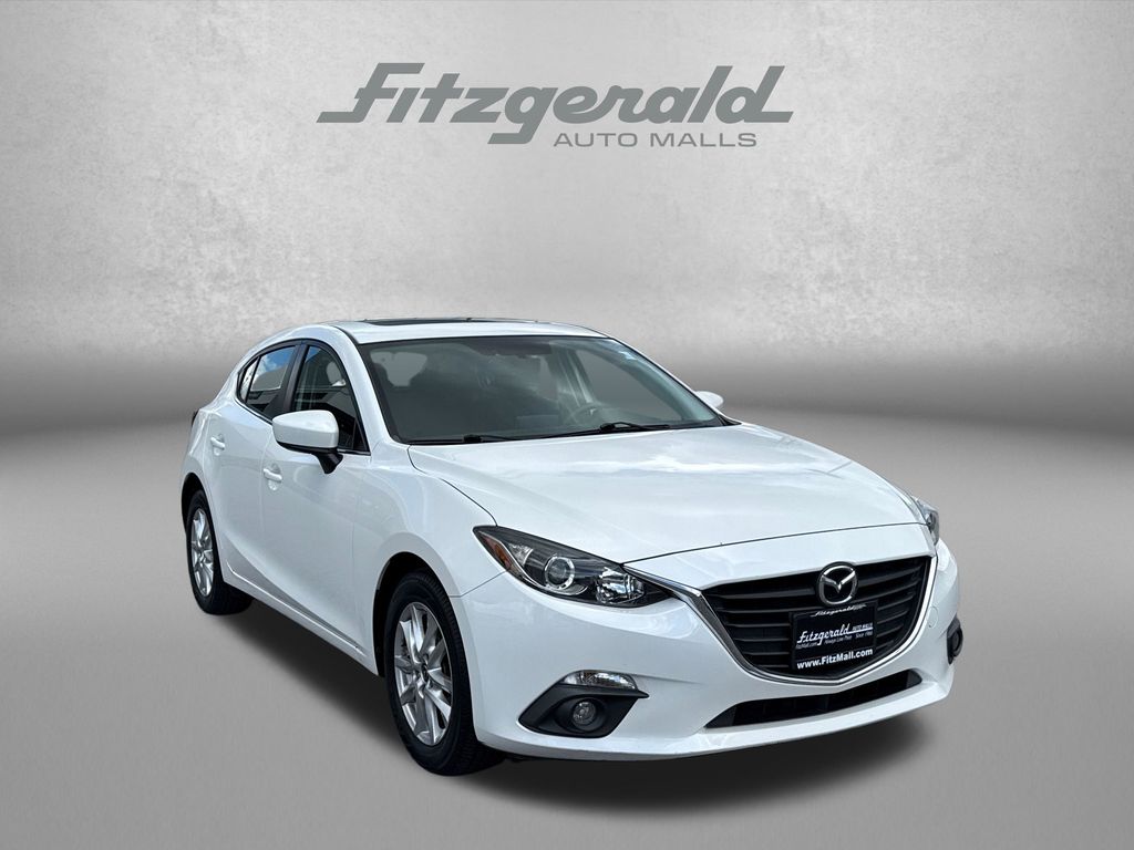 Snowflake White Pearl Mica 2016 Mazda MAZDA3 Hatchback Front-Wheel Drive 6-Speed Automatic