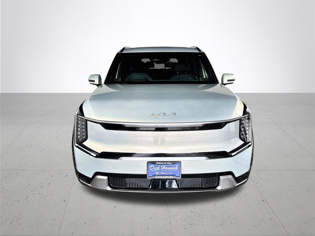 2024 Kia EV9 Land