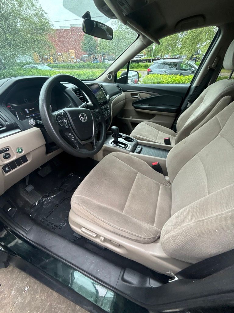 Used 2018 Black Honda EX image 11