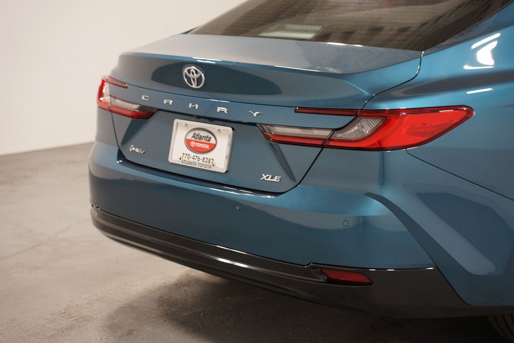 Thumbnail: 2025 Toyota Camry - 8