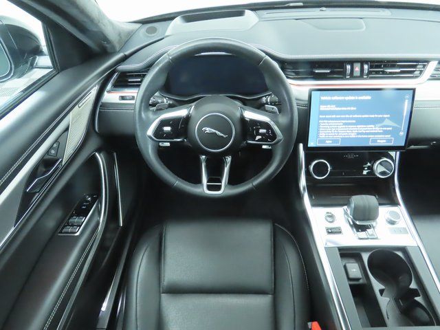 Thumbnail: 2024 Jaguar XF - 10