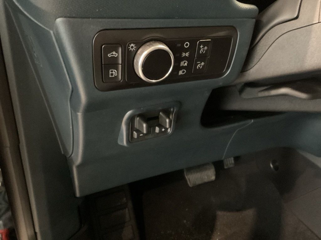 New 2026 Black Ford XL image 10