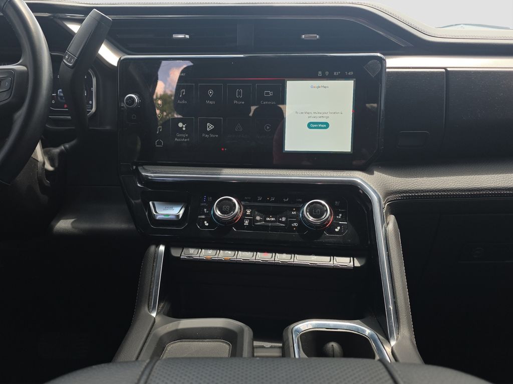Used 2025 Silver GMC Denali image 14